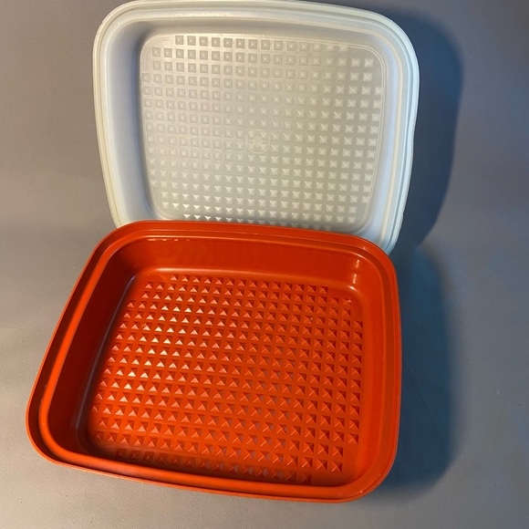 Tupperware Large Marinator Rectangle Container Season Serve Red - Picture 4 of 9